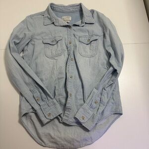 Universal Thread Chambray Button Down
